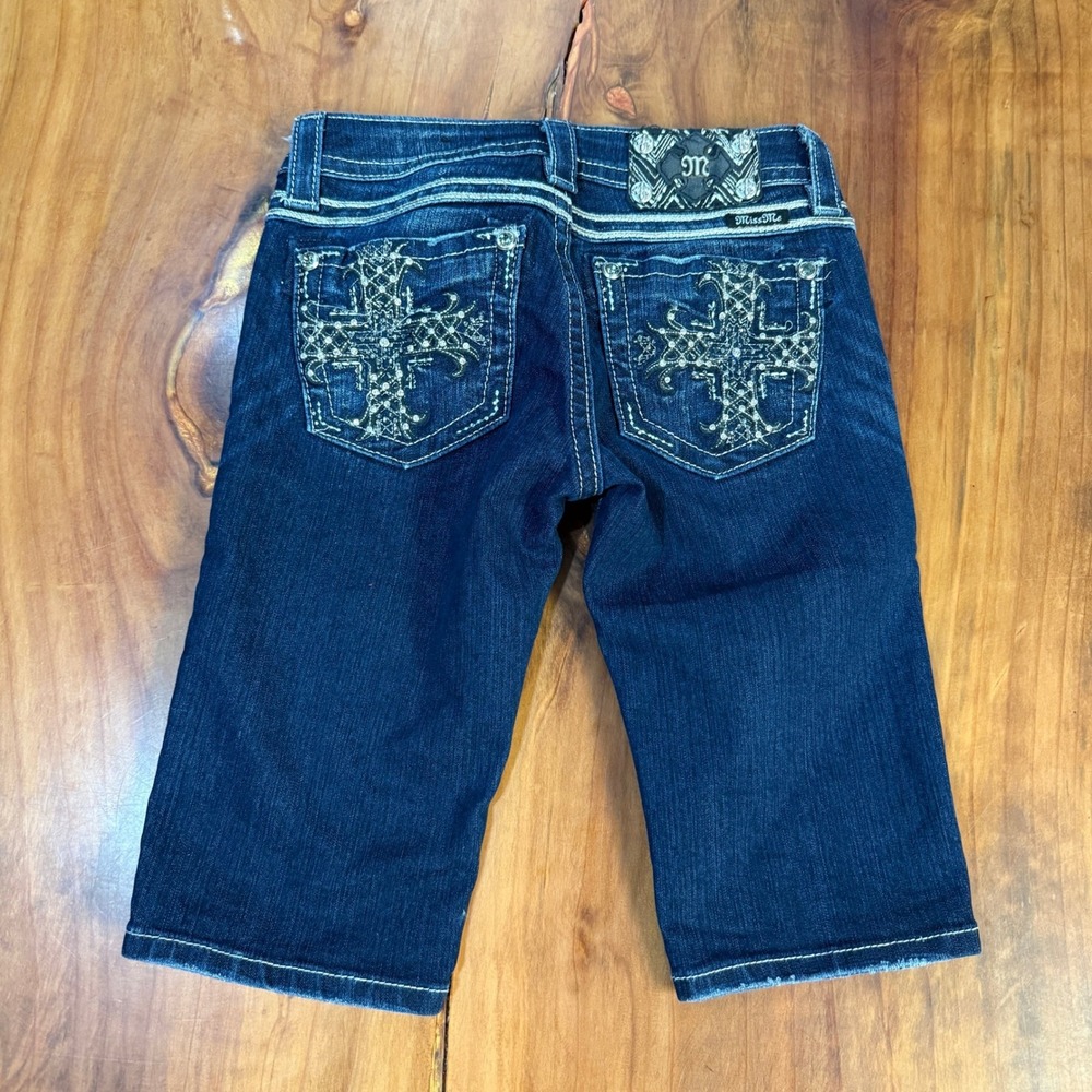 Miss Me Y2K Jean Shorts 25 Low Rise Bermuda Denim Dark Wash Cross Z3-21